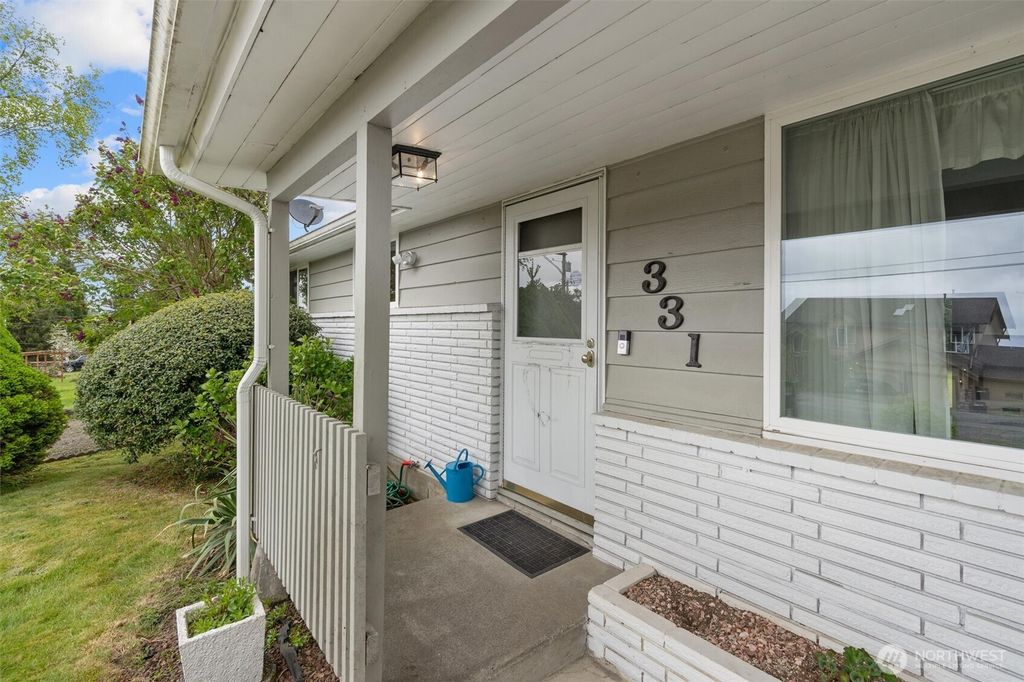 Photo of 331 81st Avenue NE, Lake Stevens, WA 98258 (MLS # 2515583)