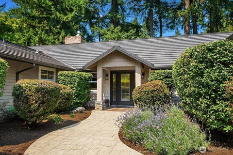 Photo of 8534 SE 79th Place, Mercer Island, WA 98040 (MLS # 2567009)