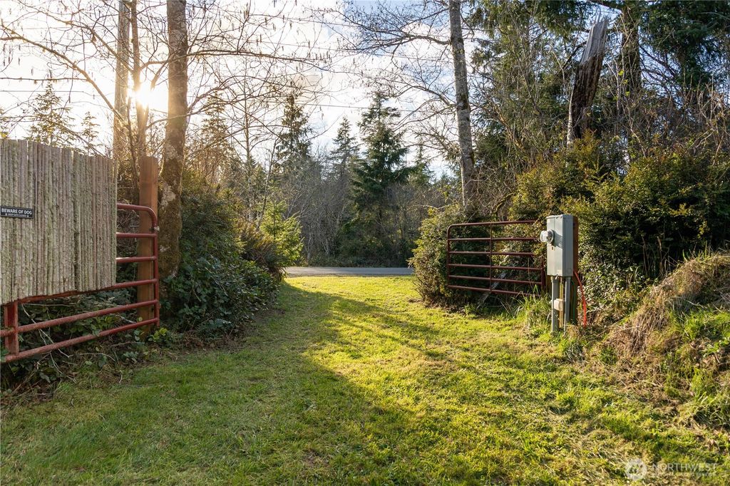 Photo of 22308 Sandridge Road, Ocean Park, WA 98640 (MLS # 2498232)