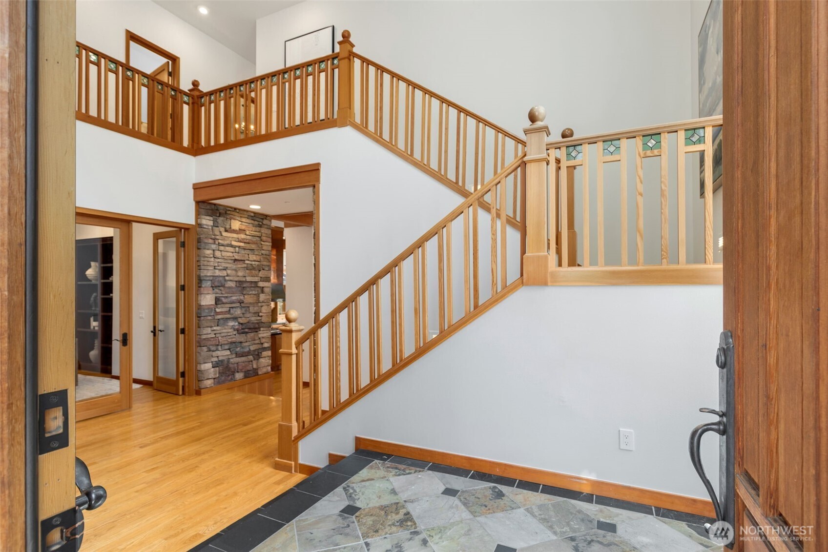 8551 NE Juanita Drive