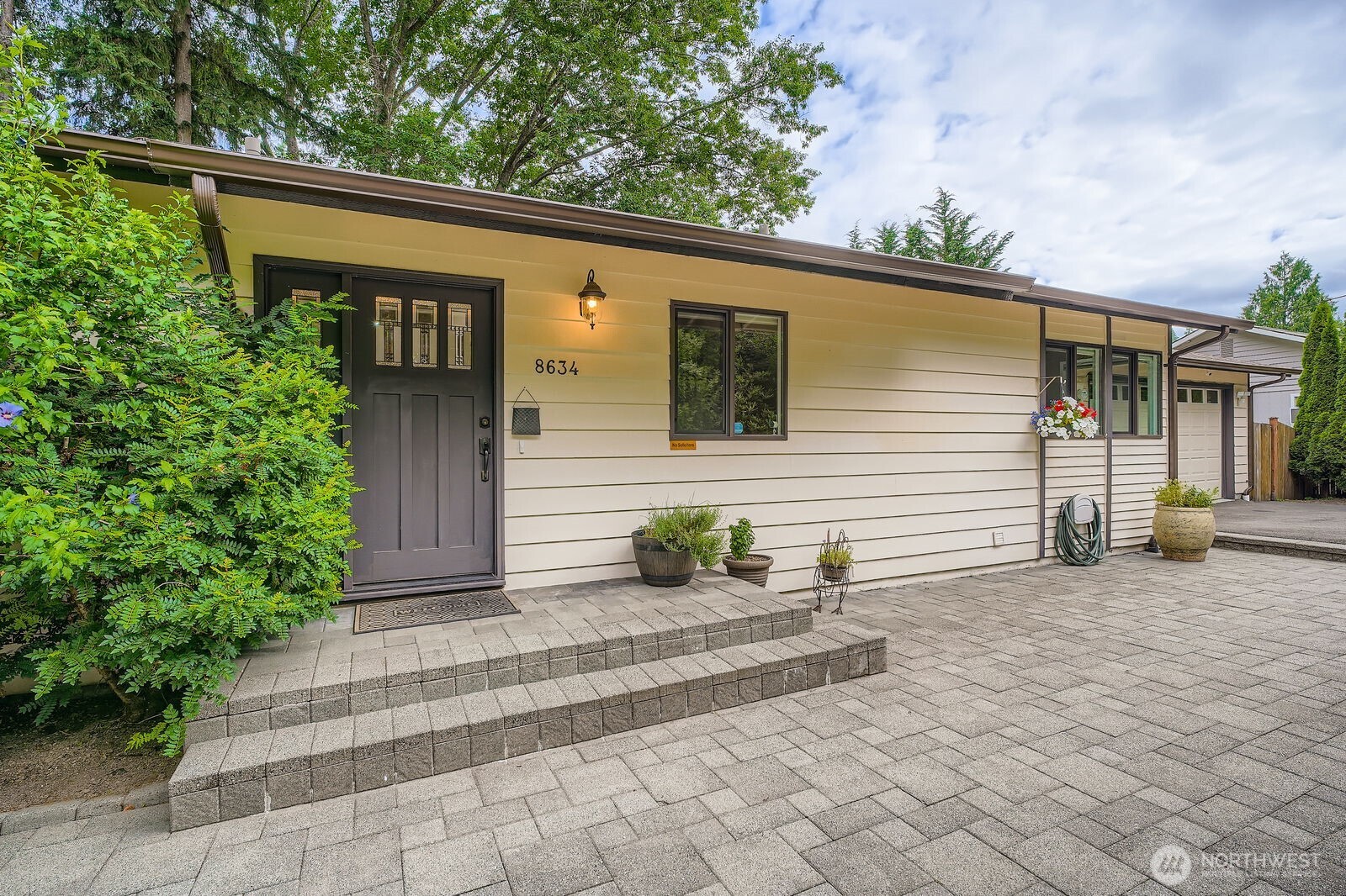 8634 NE 169th Street