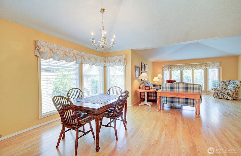 12522 NE Riley Court