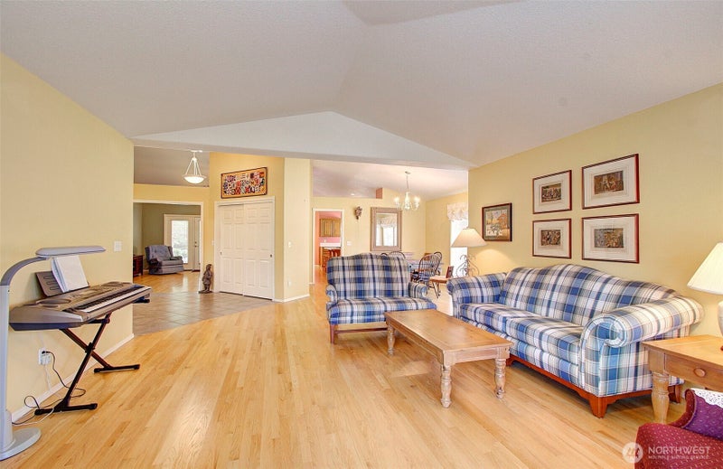 12522 NE Riley Court
