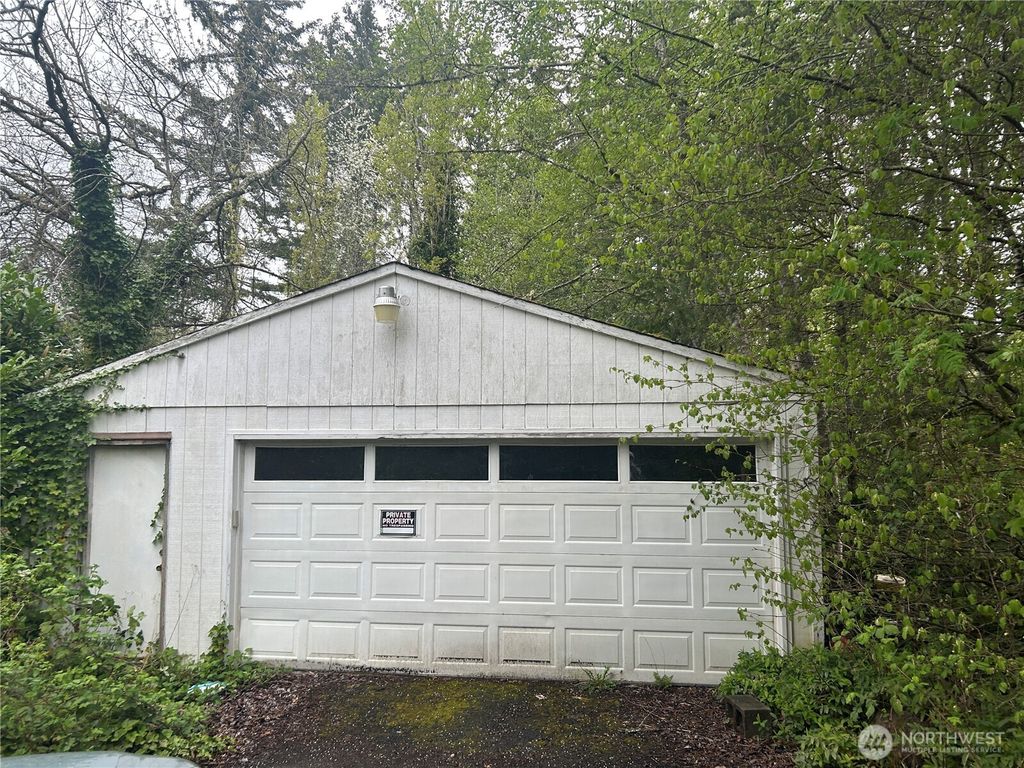 Photo of 4002 Sunnyslope Road SW, Port Orchard, WA 98367 (MLS # 2513366)