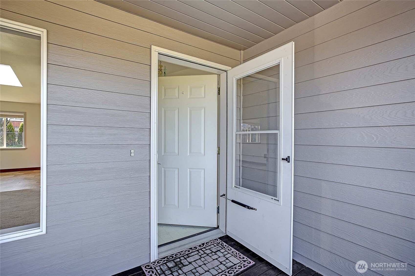 1952 SE Camano Drive