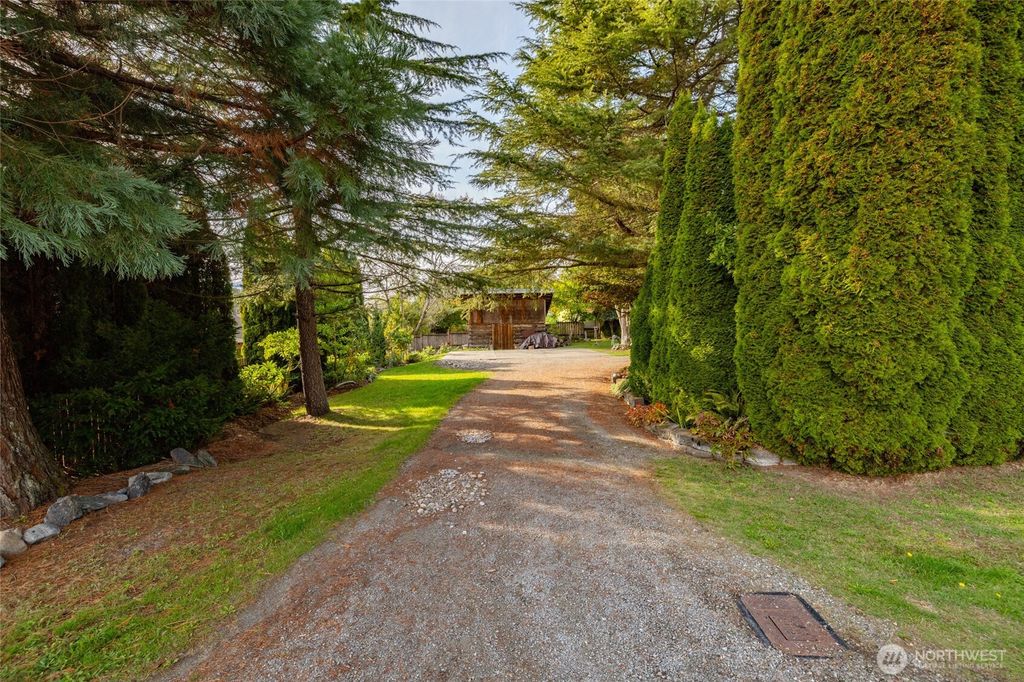 Photo of 7362 N superior Avenue, Concrete, WA 98237 (MLS # 2442782)