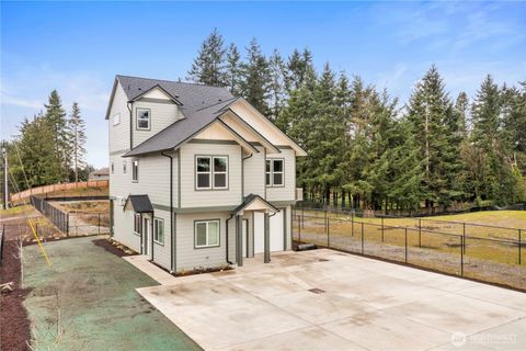 906 104th Street Ct S, Tacoma, WA 98444 - MLS#: 2354517