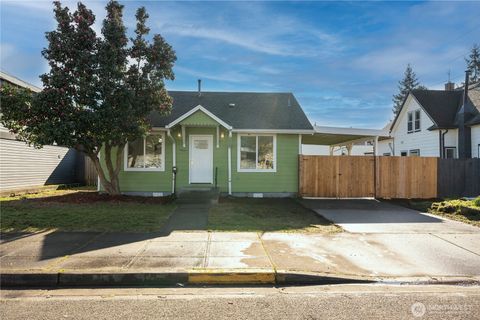 Photo of 418 W Main, Puyallup, WA 98371 (MLS # 2479514)