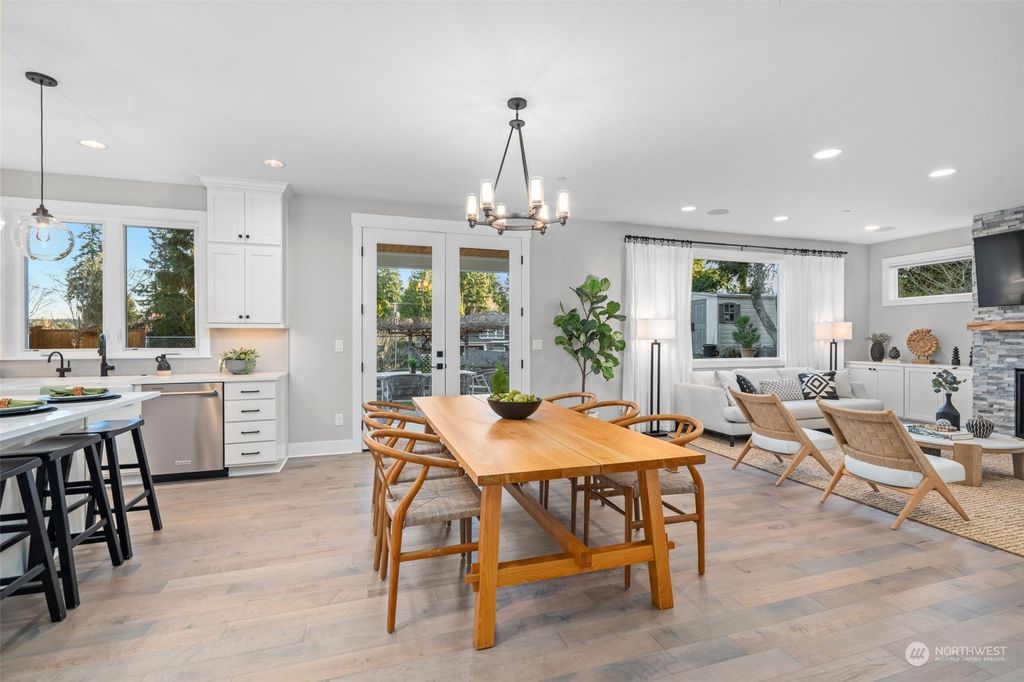 Photo of 1827 4th Street, Kirkland, WA 98033 (MLS # 2207555)