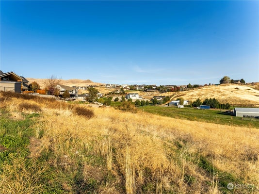3992 KNOWLES RD, WENATCHEE, WA 98801 - Image c466444e30c8de049e9f18cdc1e6ff16/3787230182