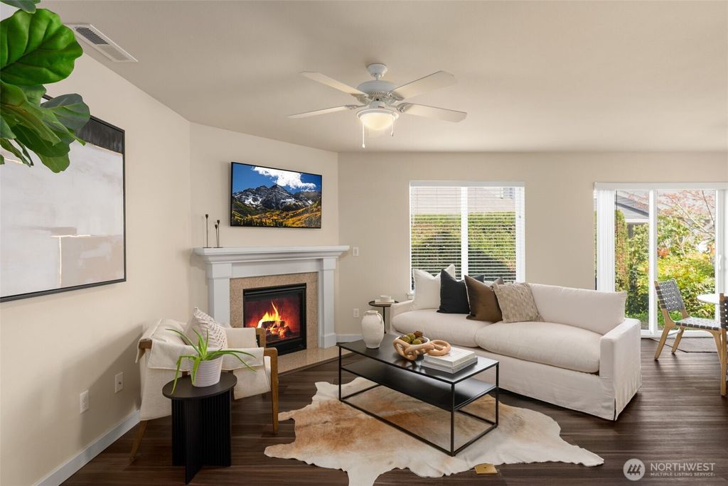 Photo of 24120 NE 112th Lane #113, Redmond, WA 98053 (MLS # 2359023)