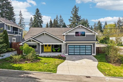Photo of 12405 NE 108th Place, Kirkland, WA 98033 (MLS # 2512313)