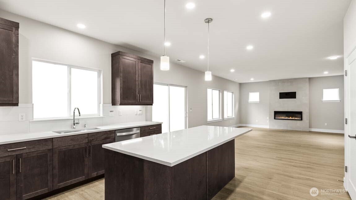 5307 91st Way
