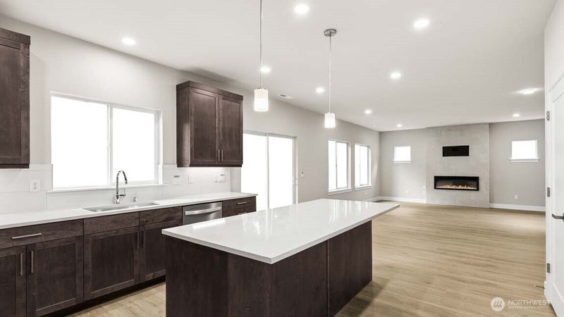 5307 91st Way