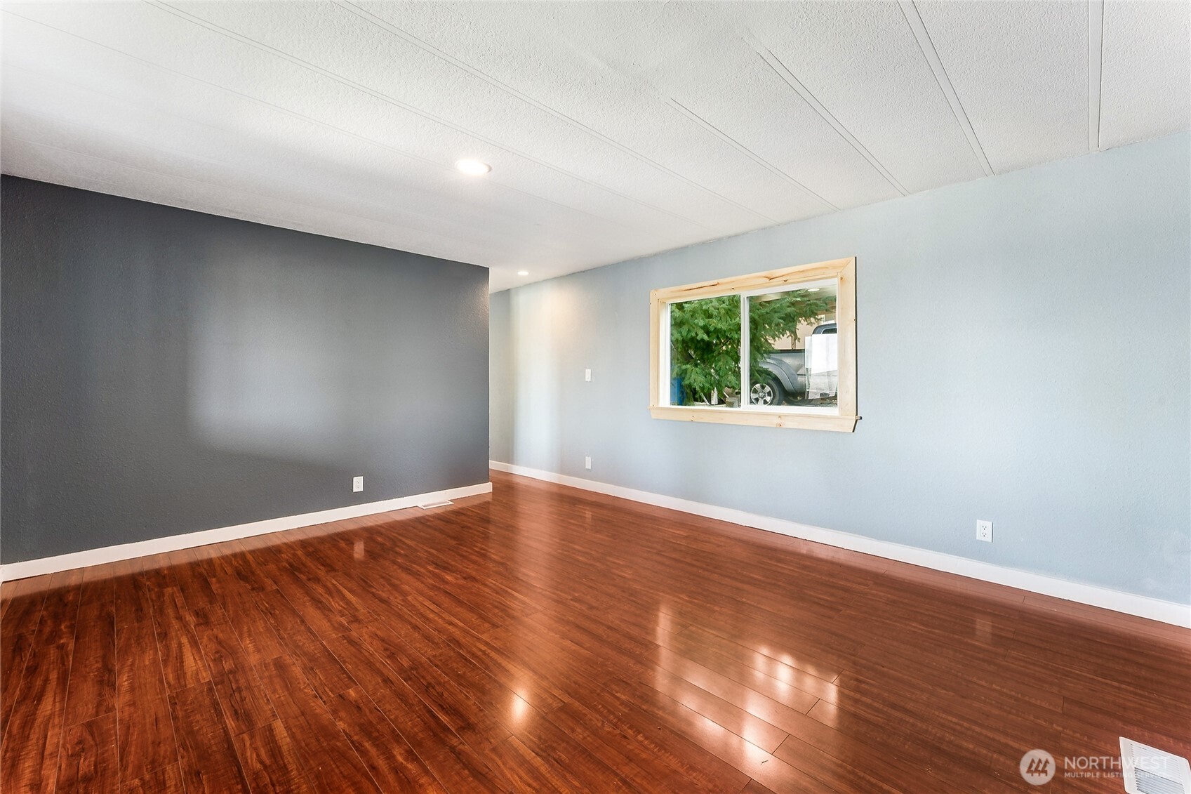 23903 101st Avenue E 21