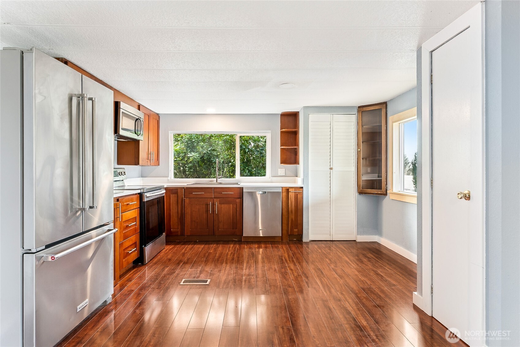 23903 101st Avenue E 21