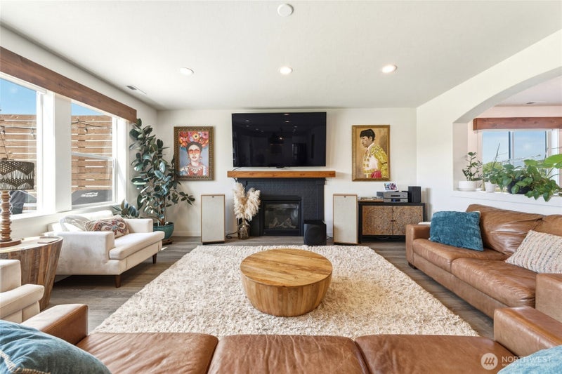 1147 Susan Lane