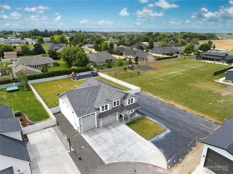 Photo of 1147 Susan Lane, Walla Walla, WA 99362 (MLS # 2532777)