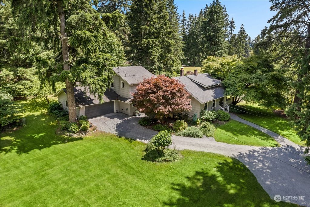 Photo of 7922 208th Avenue NE, Redmond, WA 98053 (MLS # 2050465)