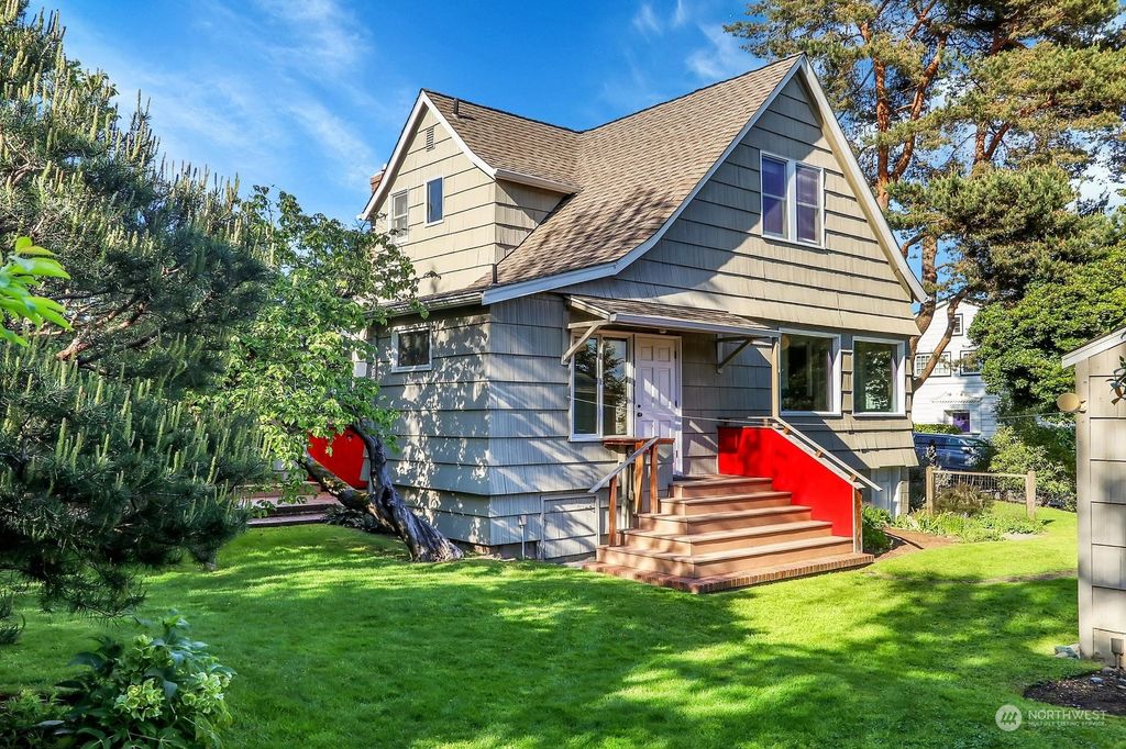 Photo of 5217 NE 43rd Street, Seattle, WA 98105 (MLS # 2230843)