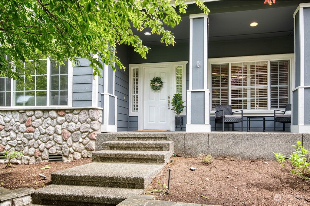 Photo of 6340 286th Place NE, Carnation, WA 98014 (MLS # 2070425)