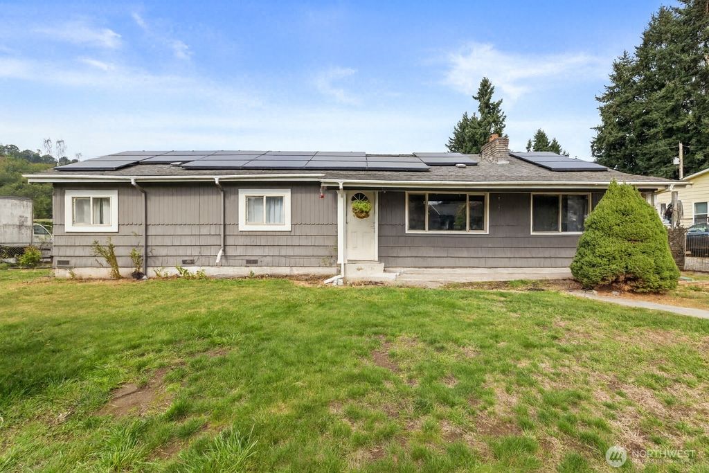 Photo of 14937 133rd Avenue SE, Renton, WA 98058 (MLS # 2432858)