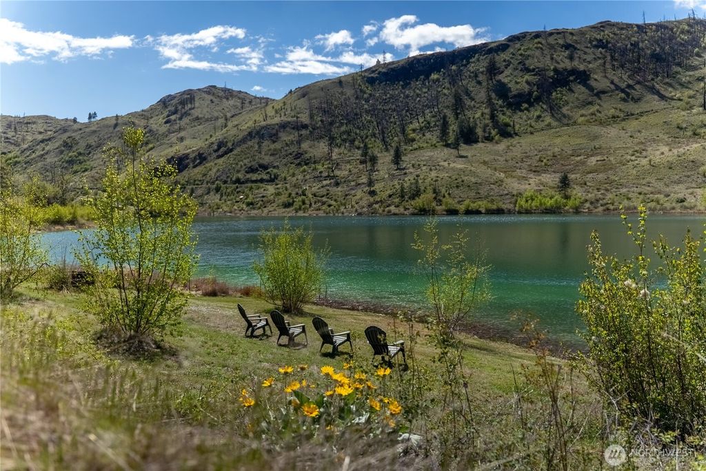 Photo of 26 Alkali Lake Road, Riverside, WA 98849 (MLS # 2510132)