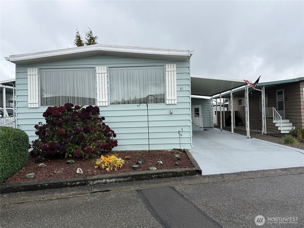 Photo of 1415 84th Street SE #61, Everett, WA 98208 (MLS # 2439014)