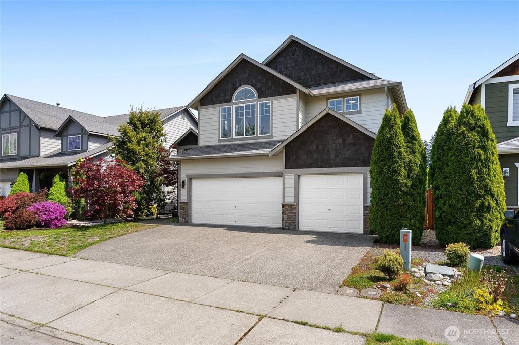 Photo of 28648 226th Avenue SE, Maple Valley, WA 98038 (MLS # 2371810)