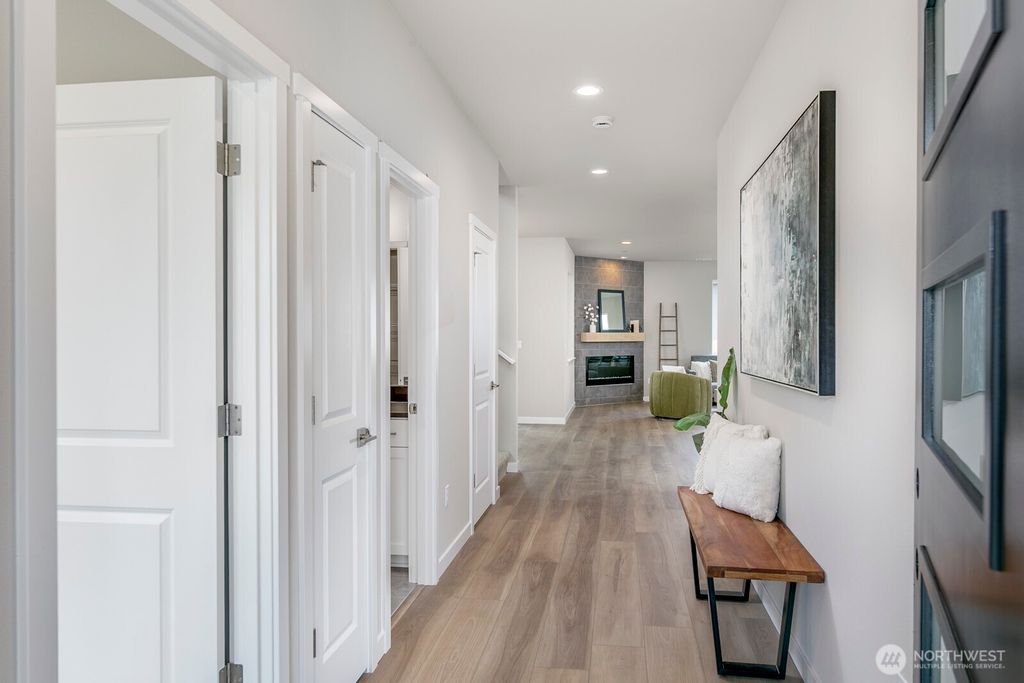 Photo of 11610 2nd Avenue SE #B, Everett, WA 98208 (MLS # 2392035)