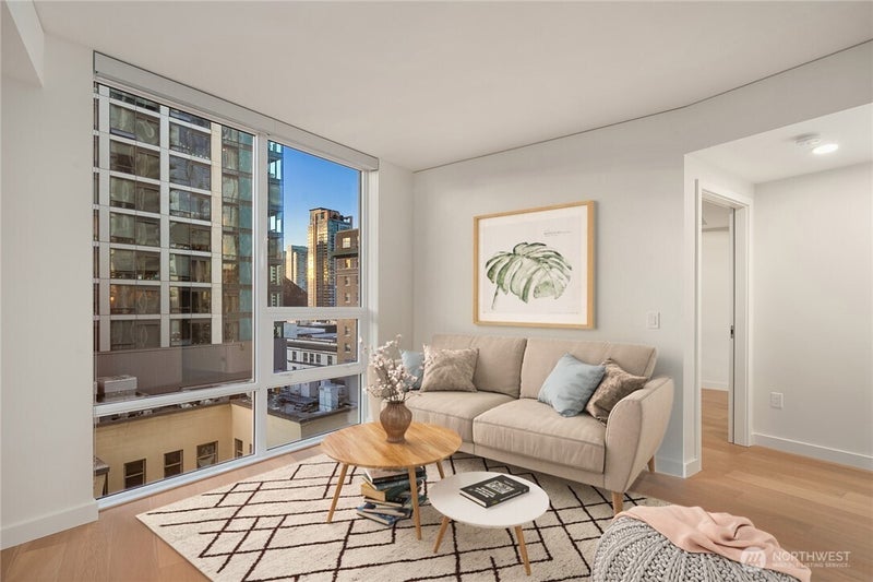 121 Stewart Street 1308