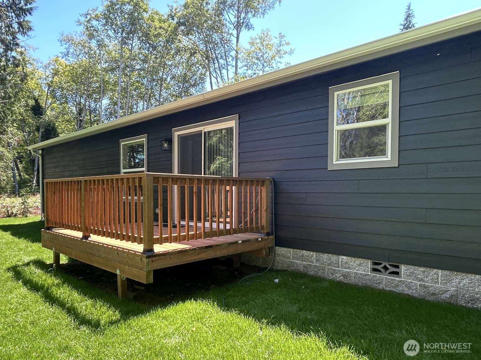 214 W Griffith Street