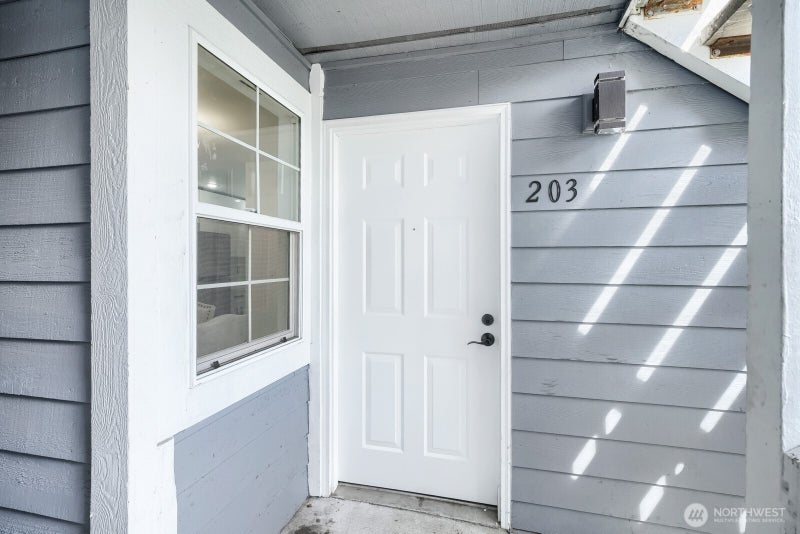22831 S 30 Avenue S 203
