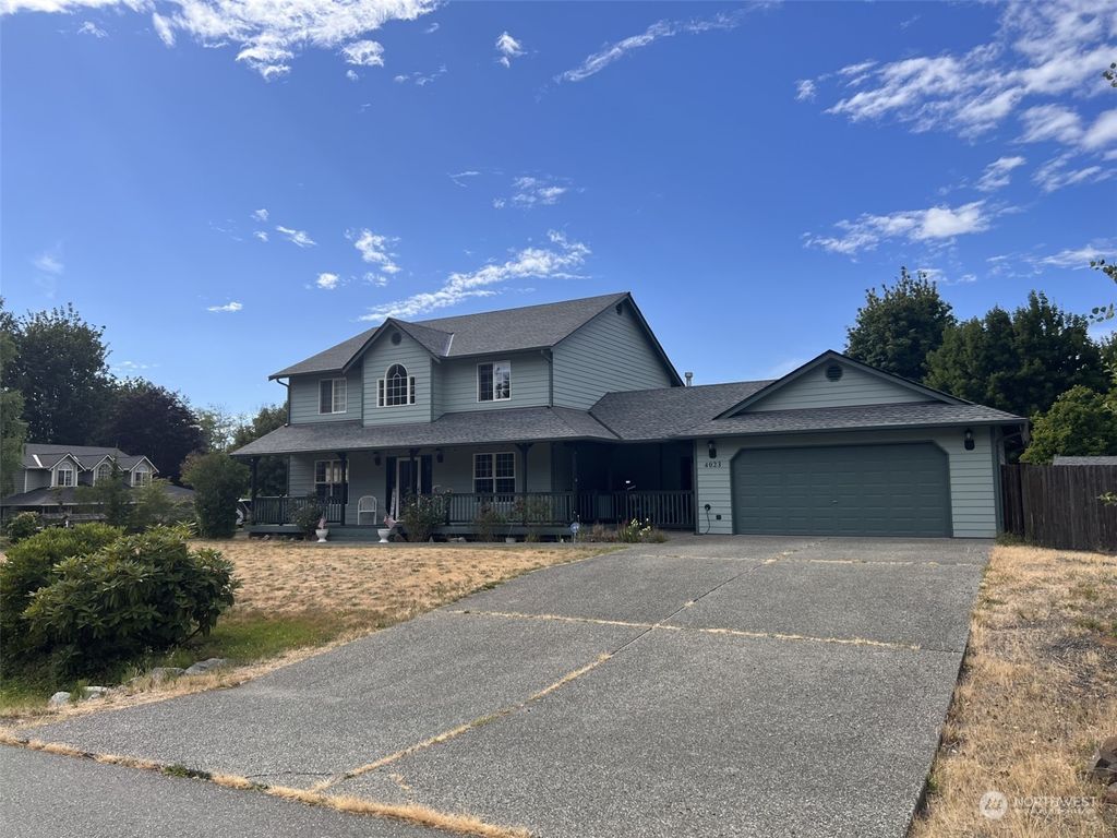 Photo of 4023 141st Place NW, Marysville, WA 98271 (MLS # 2138778)