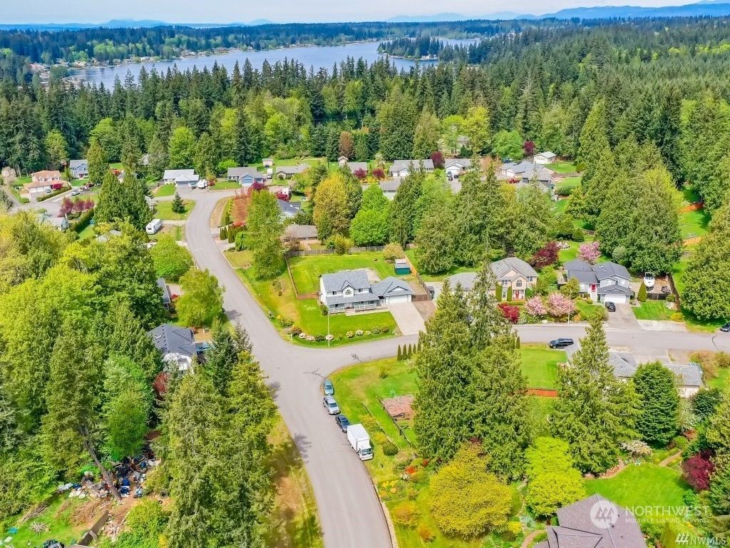 Photo of 4023 141st Place NW, Marysville, WA 98271 (MLS # 2138778)