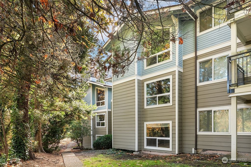 Photo of 7571 Old Redmond Road #4, Redmond, WA 98052 (MLS # 2305549)
