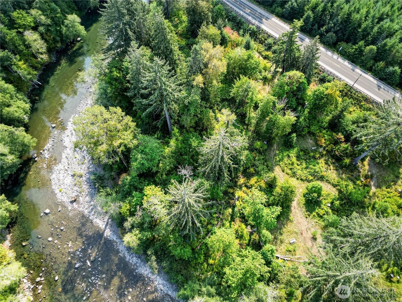 203503 Hwy 101