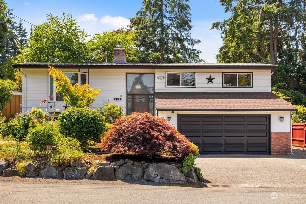 Photo of 7812 192nd Place SW Pl, Edmonds, WA 98026 (MLS # 2271061)