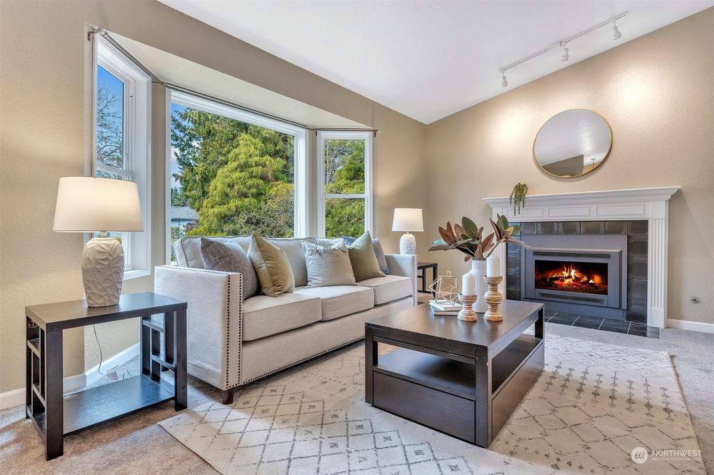listing image 9364164338733693789