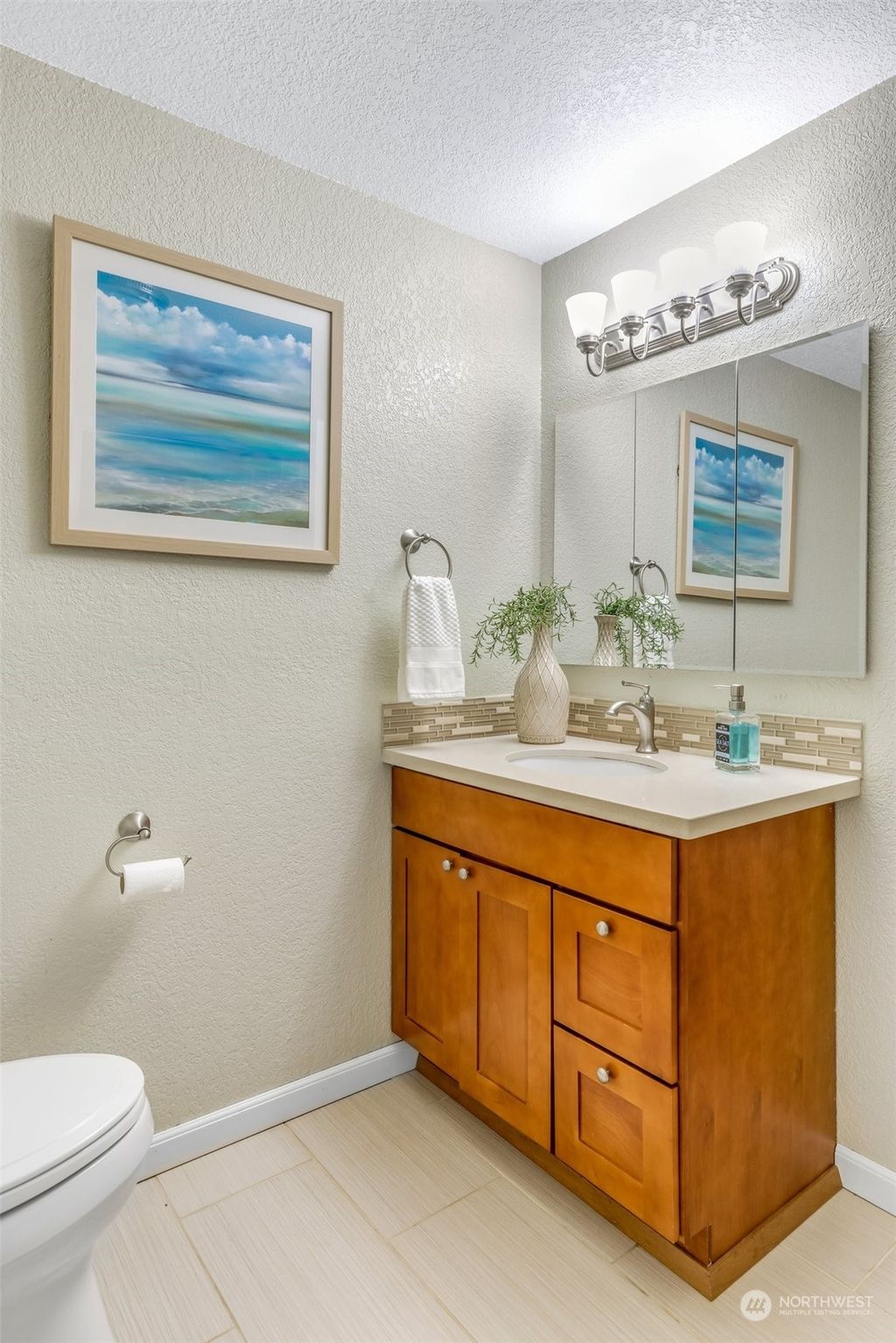 listing image 9361585694045418026