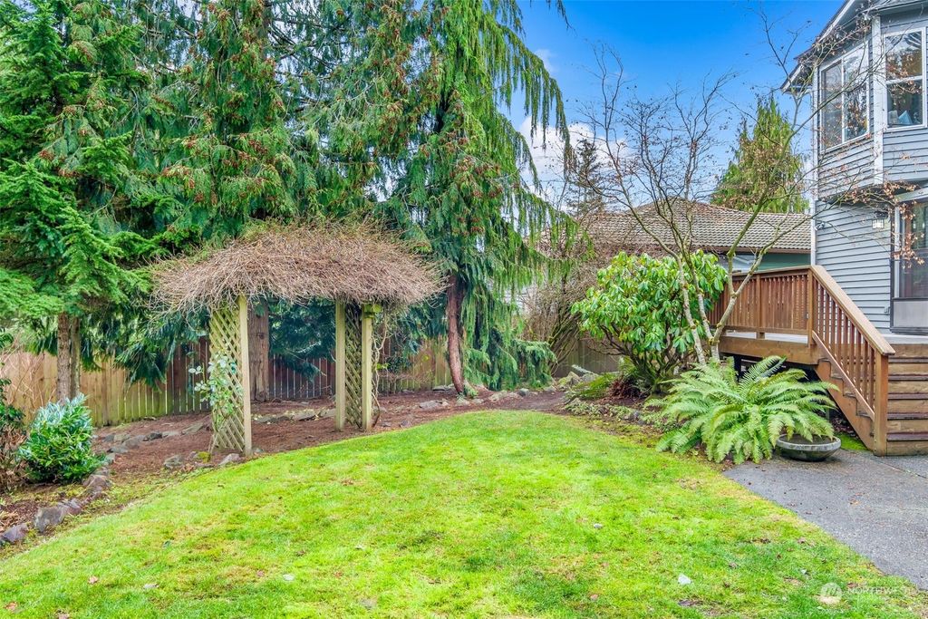 listing image 9369999872192517273