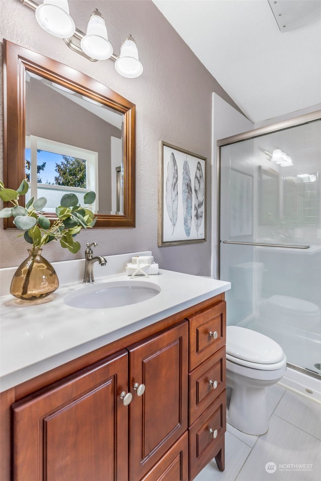 listing image 9364154342211562576