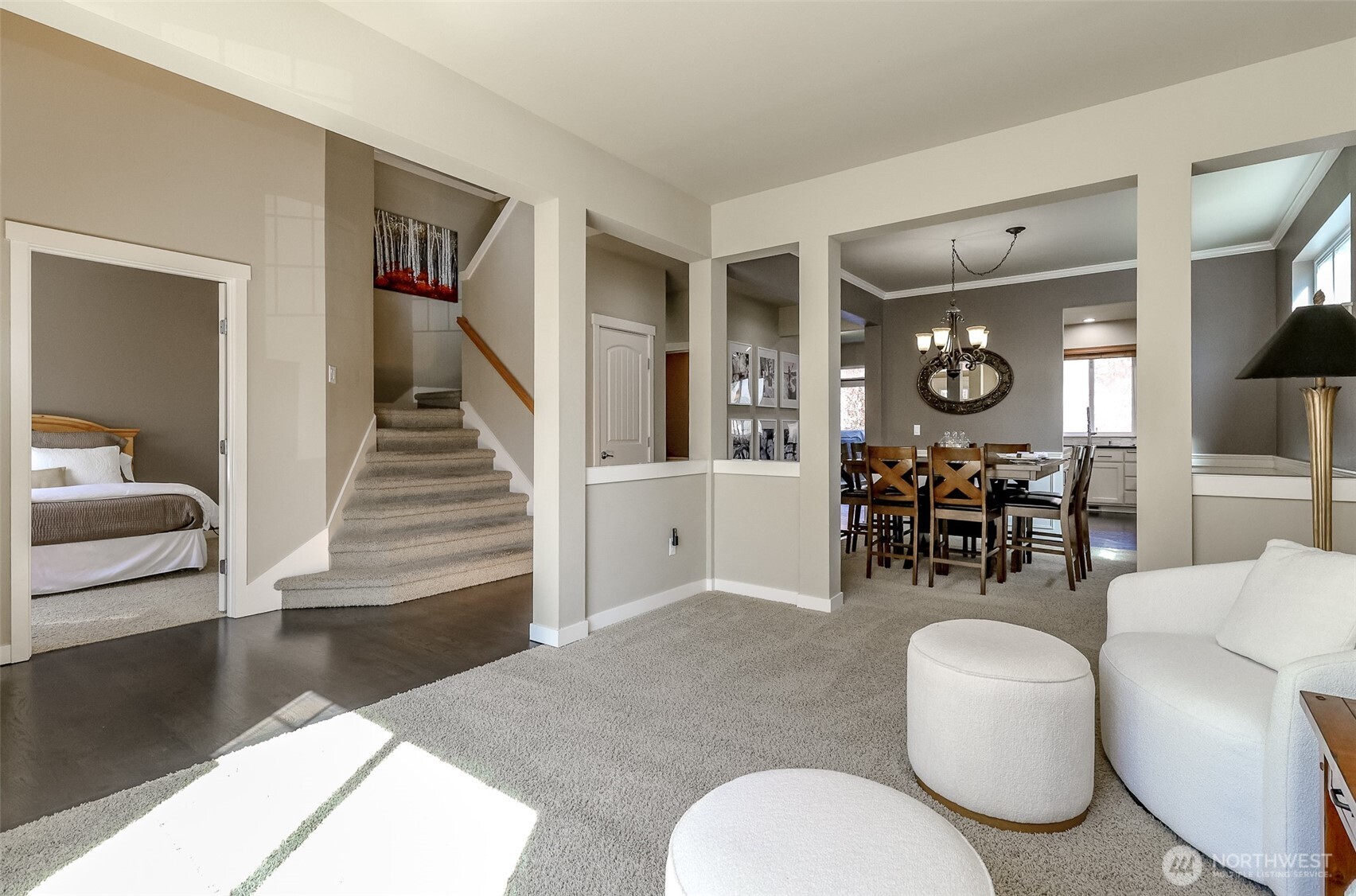 2711 NE Noll Valley Loop