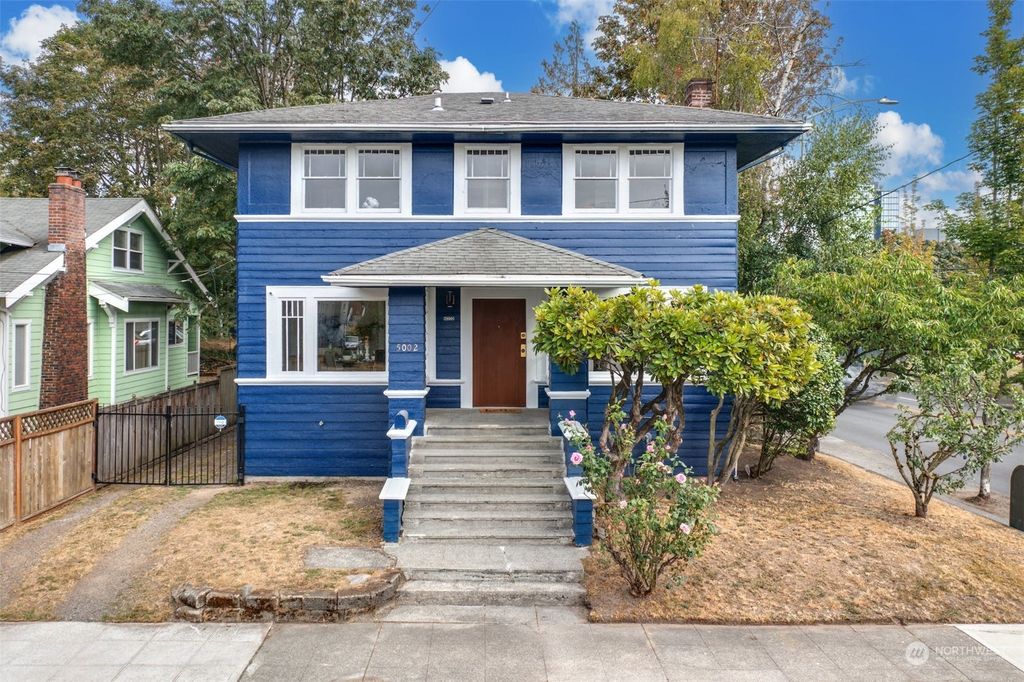 Photo of 5002 8th Avenue NE, Seattle, WA 98105 (MLS # 2000492)