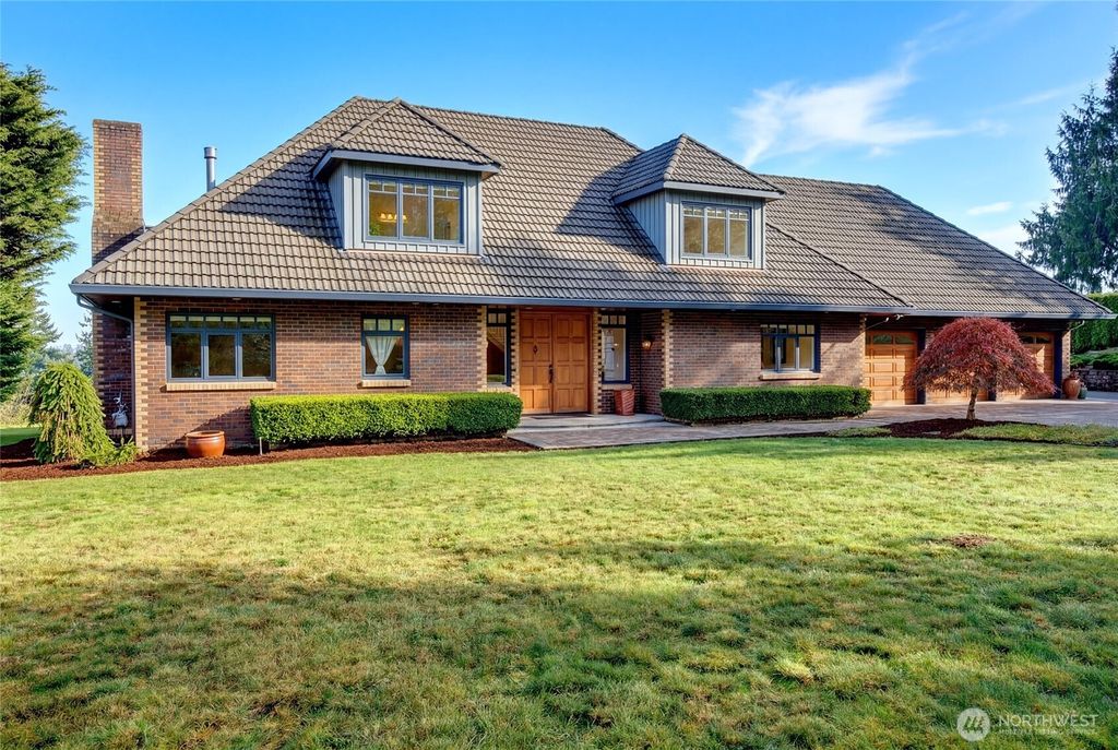 Photo of 4911 Harbor Lane, Everett, WA 98203 (MLS # 2521106)
