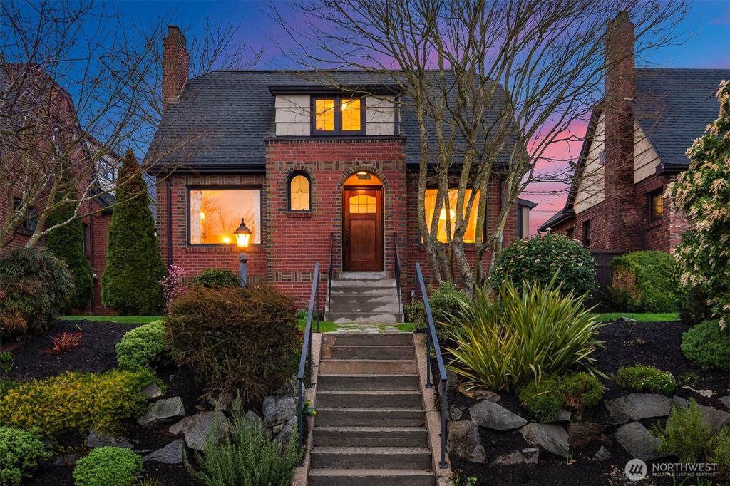 Photo of 8052 Jones Avenue NW, Seattle, WA 98117 (MLS # 2339786)