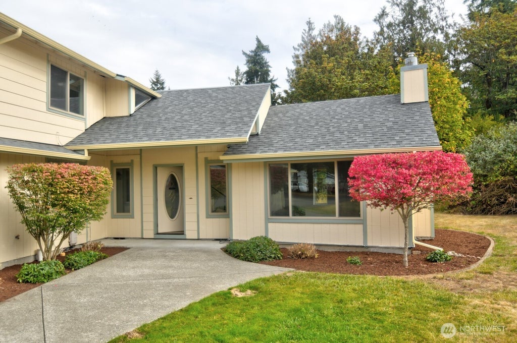 Photo of 5328 Stikes Court SE, Lacey, WA 98503 (MLS # 2586991)