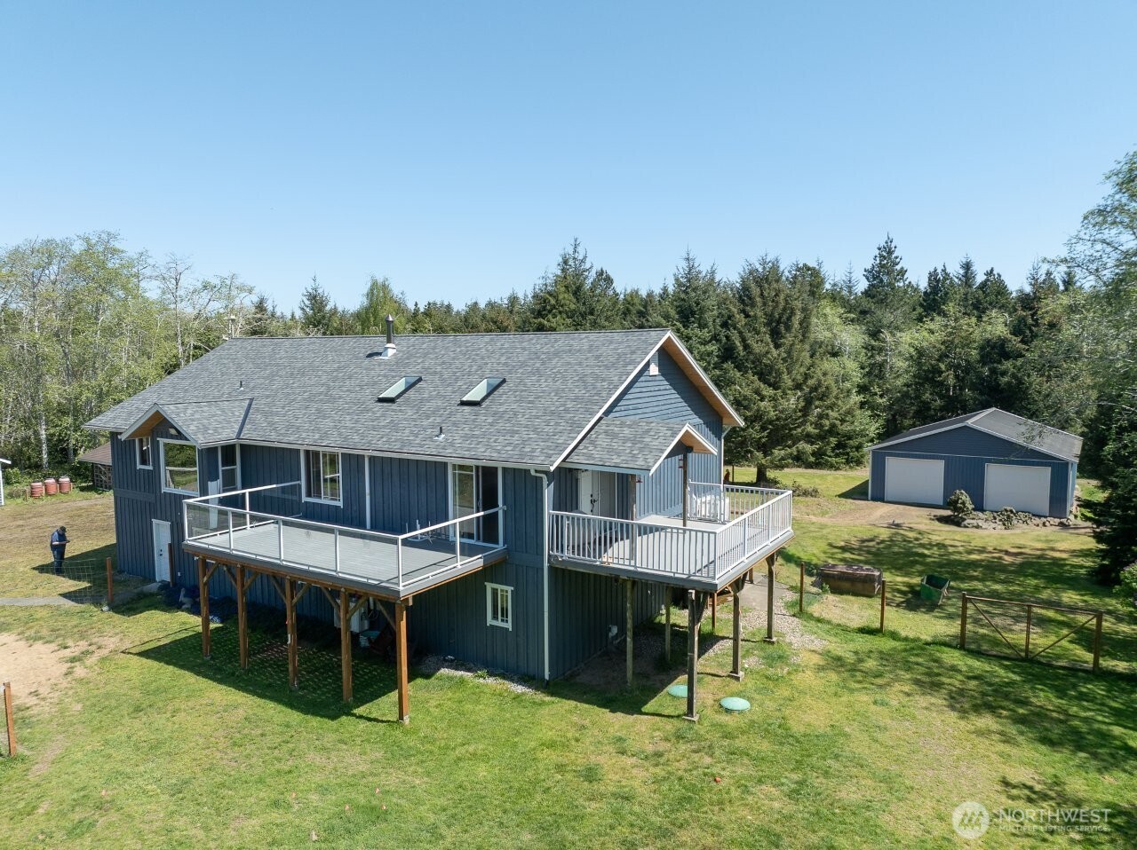 17107 Mill Ln