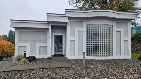 Photo of 1715 Meridian Avenue E, Edgewood, WA 98371 (MLS # 2451802)