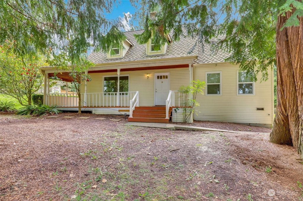Photo of 27323 NE 144th Place, Duvall, WA 98019 (MLS # 2232392)